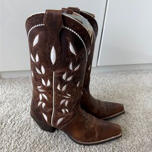 Women’s Ariat Cowboy Boots - Size 7.5